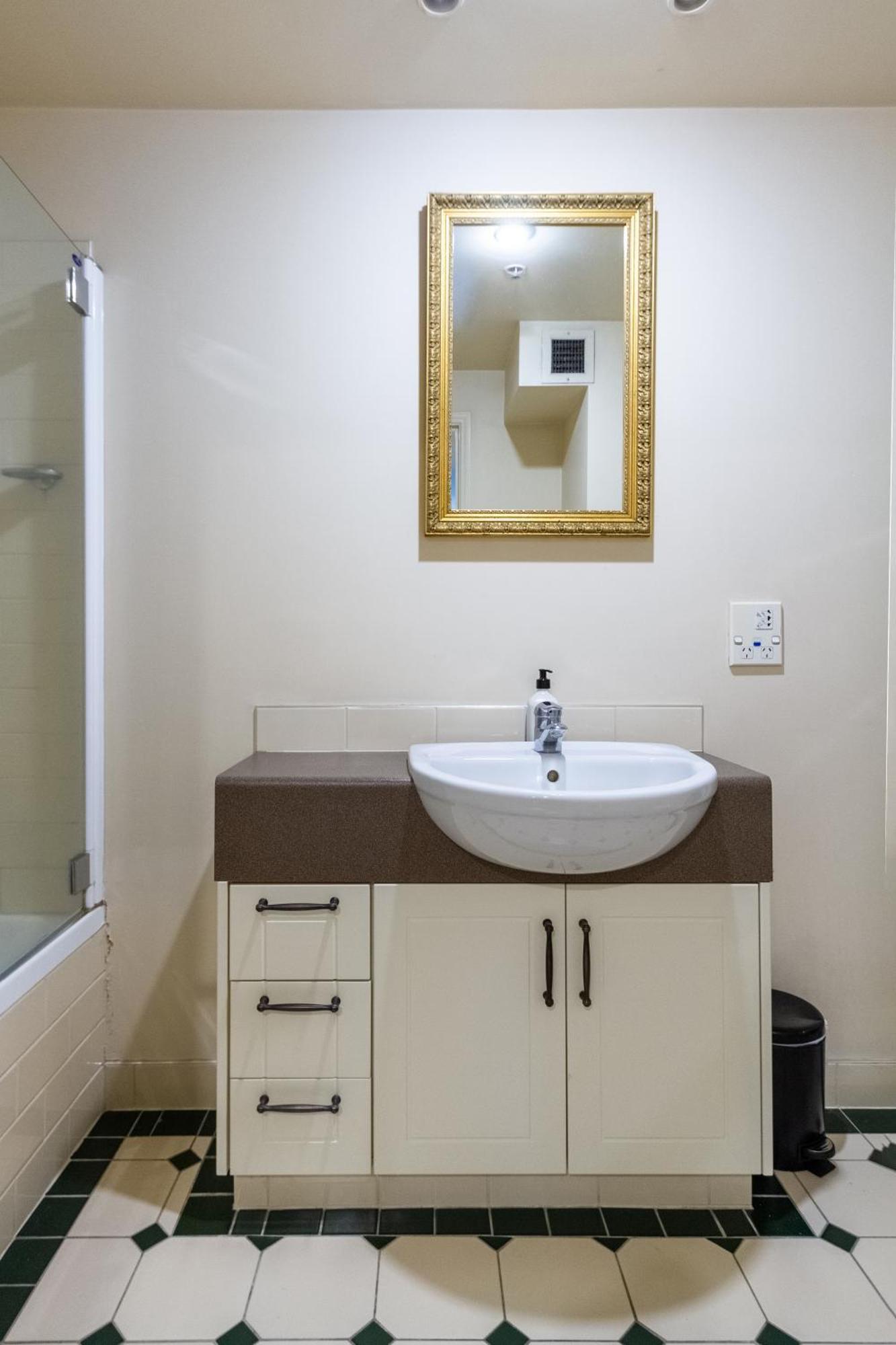 クライストチャーチBeauty In The Cbd - 1Bed Free Parking Poolアパートメント エクステリア 写真